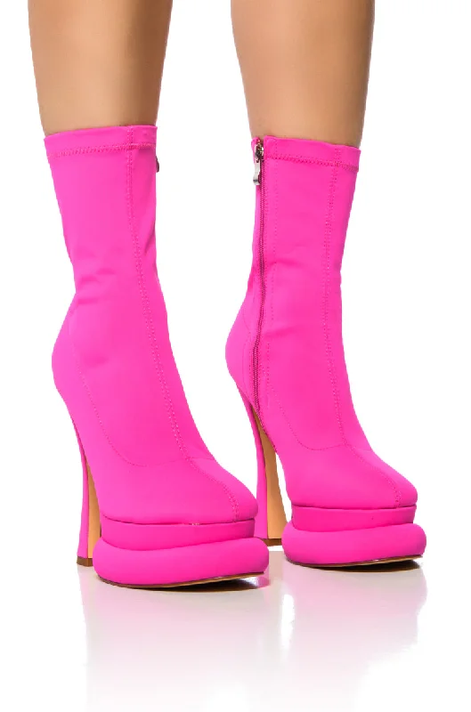 AZALEA WANG DELANIE FUCHSIA BOOTIE