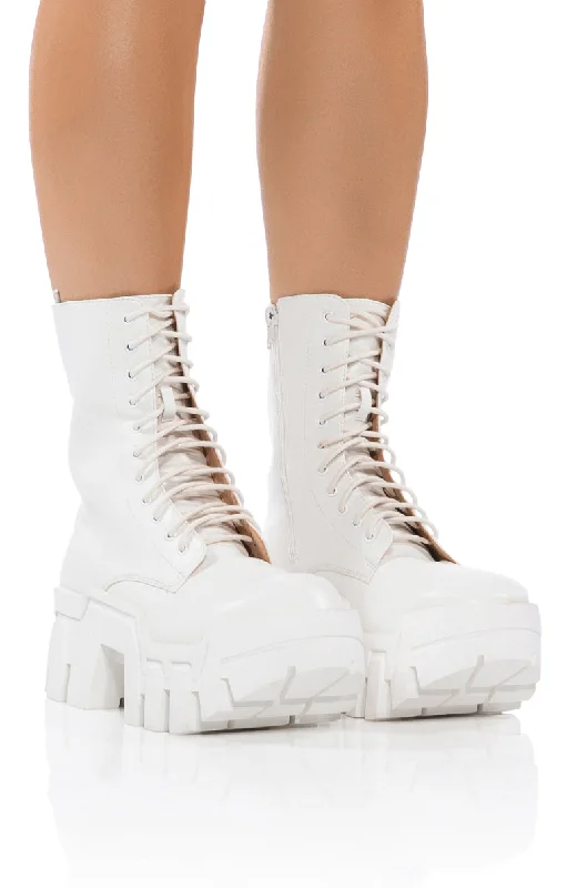 AZALEA WANG OLYMPIA WHITE CHUNKY BOOTIE