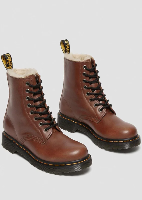 Dr.Martens Women's 1460 Serena Farrier Boots