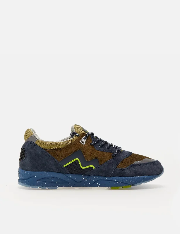 Karhu Aria 95 Trainers - India Ink/Dark Olive