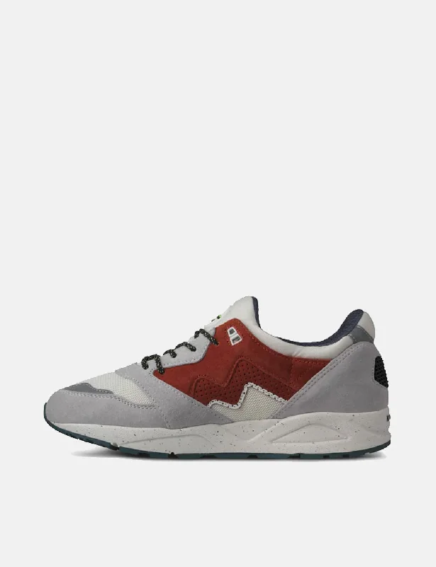 Karhu Aria Trainers - Dawn Blue/Hot Sauce