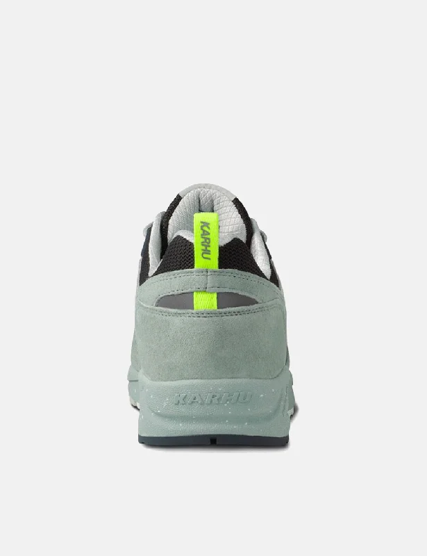 Karhu Fusion 2.0 Trainers - Pigeon/June Bug