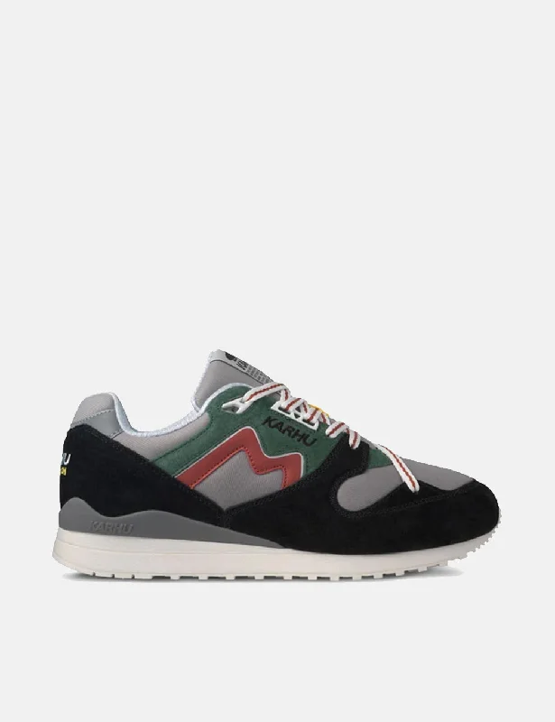 Karhu Synchron Classic Trainers - Jet Black/Hot Sauce