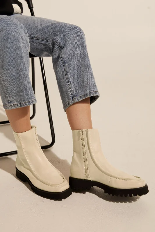 Notion boot - chalk