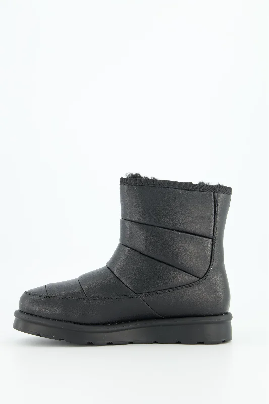 Women's Love Moschino Black Quilted Boot